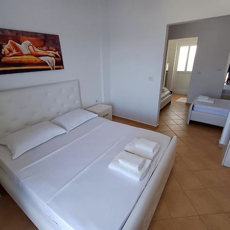 Hotel Sherifi Saranda Zewnętrze zdjęcie